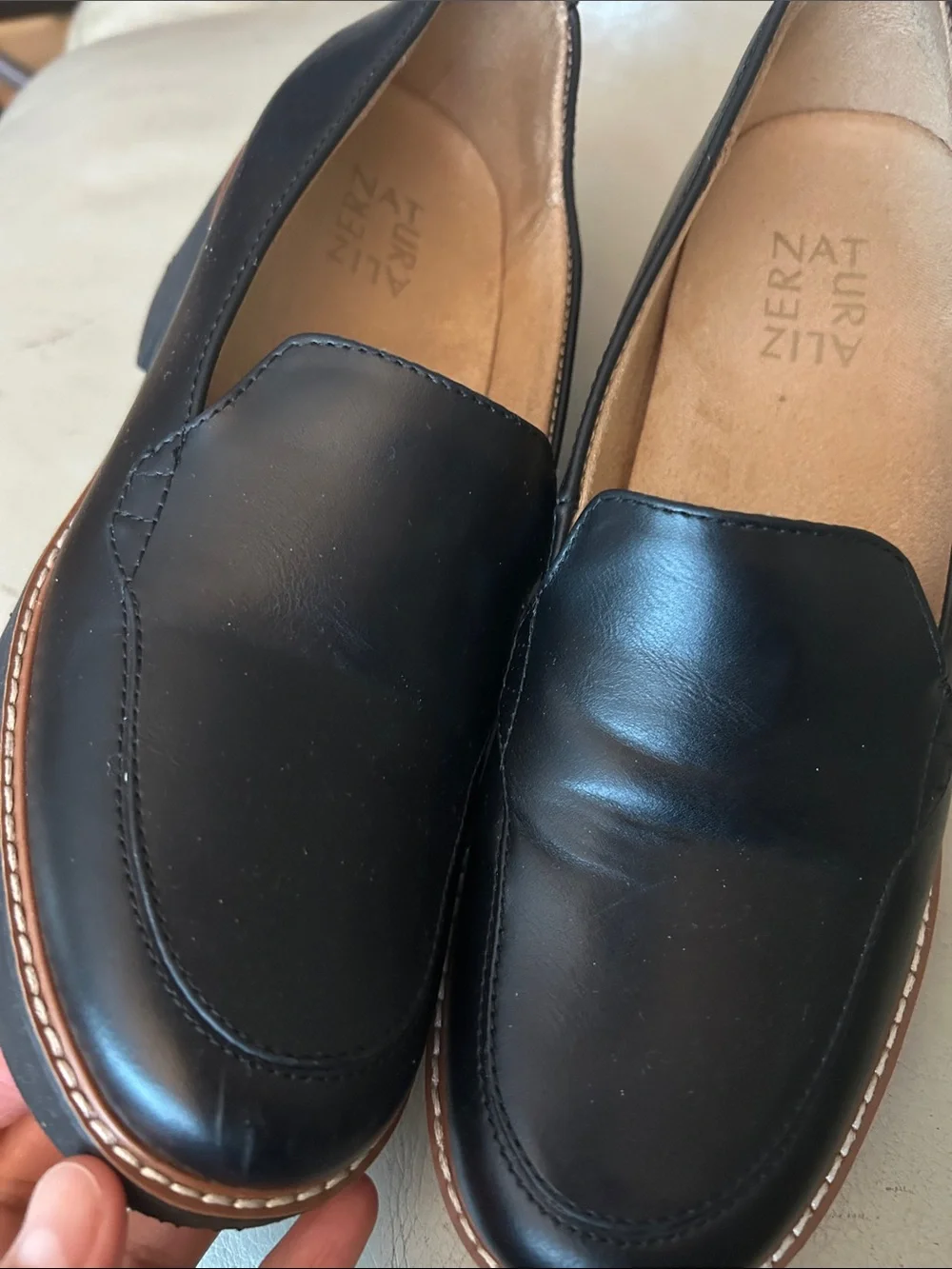 Naturalizer sleek black